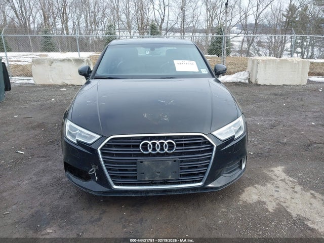 Продажа на аукционе авто 2019 Audi A3 40 Premium/40 Titanium Premium, vin: WAUAUGFF9K1009092, номер лота: 44431751