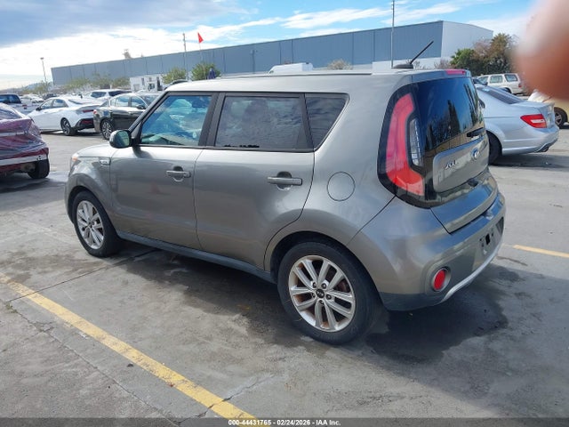 KIA SOUL + 2017 KNDJP3A56H7448466 Image 3