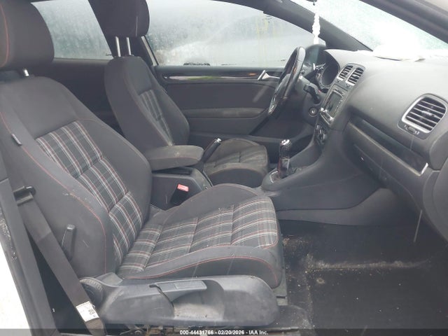 2013 VOLKSWAGEN GTI WVWED7AJ0DW065458 Photo 4