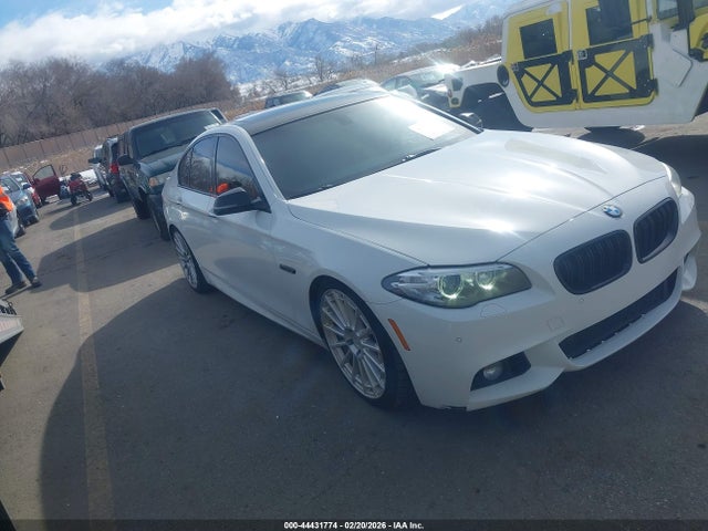 BMW 535i Xdrive 2014 WBA5B3C54ED538514 Image 13