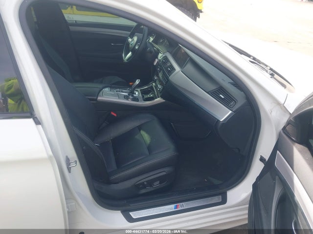 BMW 535i Xdrive 2014 WBA5B3C54ED538514 Image 5