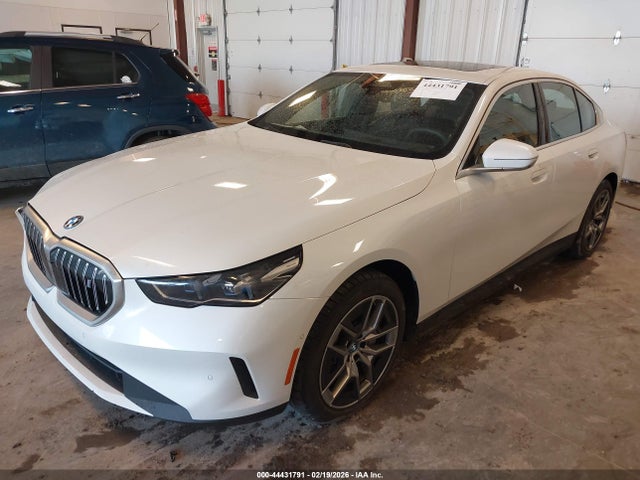 Продажа на аукционе авто 2025 Bmw I5 Xdrive40, vin: WBY13HG00SCT27501, номер лота: 44431791