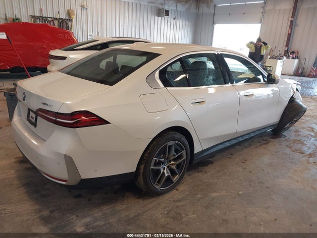 Продажа на аукционе авто 2025 Bmw I5 Xdrive40, vin: WBY13HG00SCT27501, номер лота: 44431791