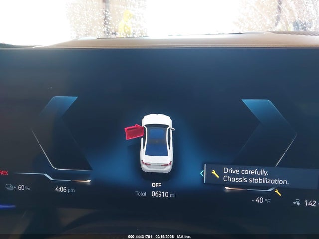 Продажа на аукционе авто 2025 Bmw I5 Xdrive40, vin: WBY13HG00SCT27501, номер лота: 44431791