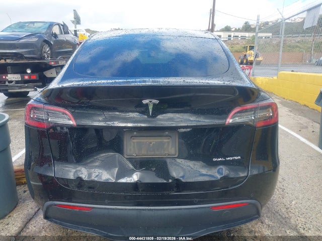 Продаж на аукціоні авто 2021 Tesla Model Y Long Range Dual Motor All-wheel Drive, vin: 5YJYGDEE3MF149665, номер лоту: 44431809