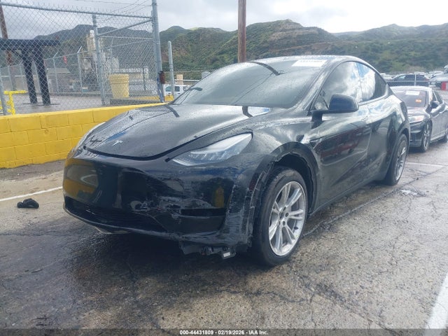 Продаж на аукціоні авто 2021 Tesla Model Y Long Range Dual Motor All-wheel Drive, vin: 5YJYGDEE3MF149665, номер лоту: 44431809