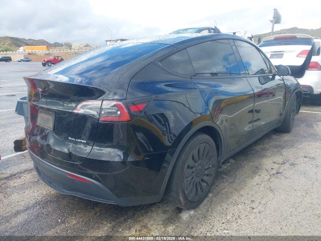 Продаж на аукціоні авто 2021 Tesla Model Y Long Range Dual Motor All-wheel Drive, vin: 5YJYGDEE3MF149665, номер лоту: 44431809