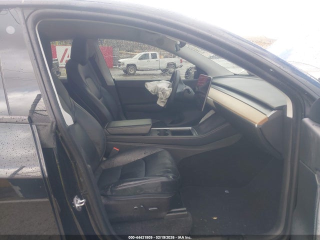 Продаж на аукціоні авто 2021 Tesla Model Y Long Range Dual Motor All-wheel Drive, vin: 5YJYGDEE3MF149665, номер лоту: 44431809