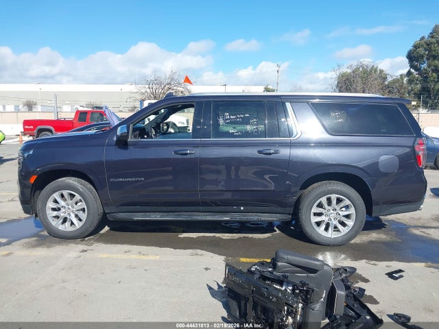 Chevrolet Suburban 2wd Premier 2023 1GNSCFKD1PR135729 Image 15