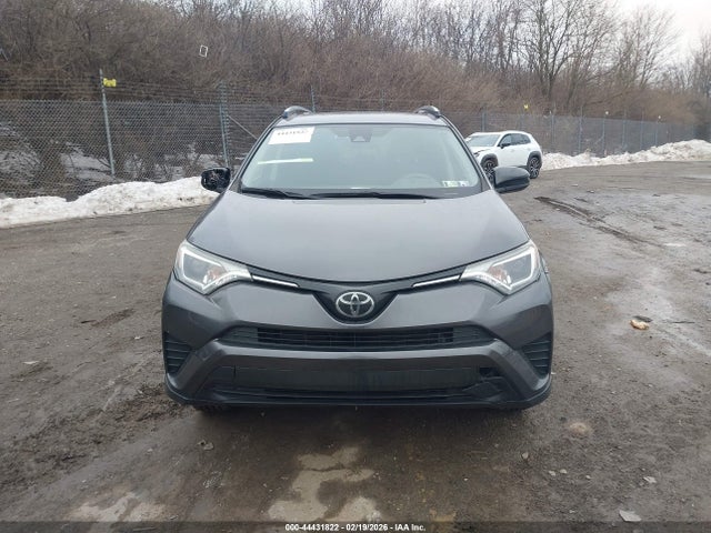 JTMBFREV7HJ134400 Toyota RAV4 LE