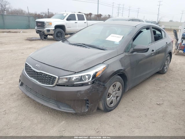 Aukcja sprzedaży 2017 Kia Forte Lx, vin: 3KPFK4A76HE142525, numer aukcji: 44431847