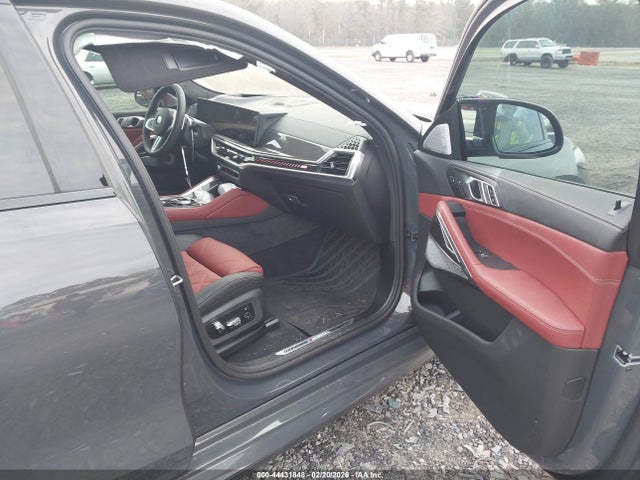 5UX43EX01T9215428 BMW X6 M60i