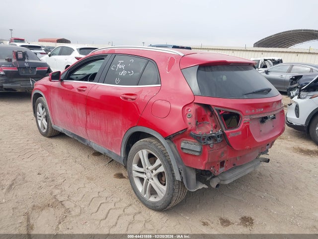 2015 MERCEDES-BENZ GLA 250 WDCTG4GB8FJ088199 Photo 2