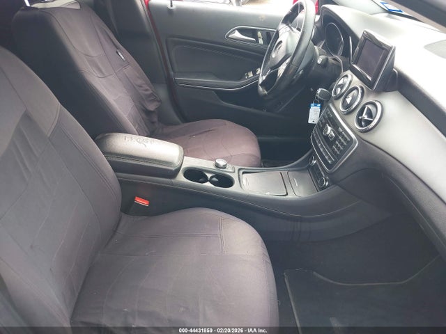 2015 MERCEDES-BENZ GLA 250 WDCTG4GB8FJ088199 Photo 4