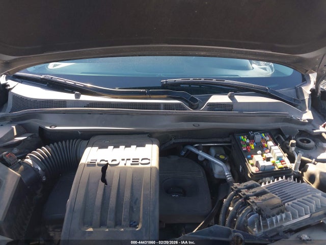 2GNFLFEKXH6303523 Chevrolet EQUINOX LT