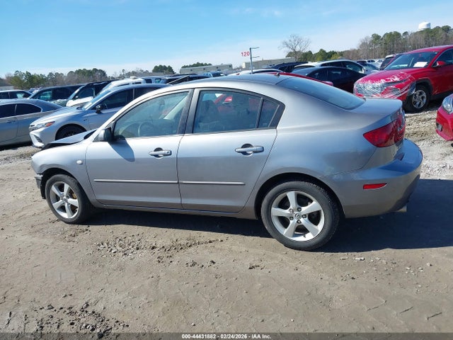 2006 Mazda Mazda3 I მანქანა იყიდება აუქციონზე, vin: JM1BK32F561489312, აუქციონის ნომერი: 44431882