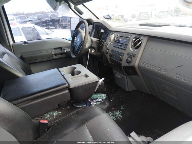 2012 FORD F-250 1FT7W2BT8CEB82781 Photo 4