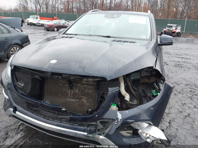 Продажа на аукционе авто 2016 Mercedes-benz Gle 350 4matic, vin: 4JGDA5HB2GA722653, номер лота: 44431912