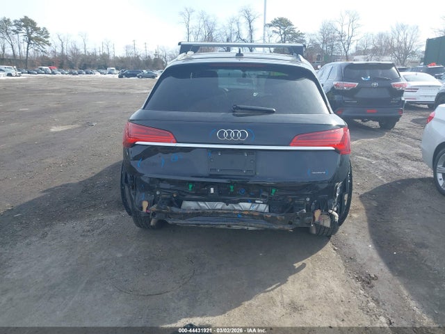 Продажа на аукционе авто 2021 Audi Q5 Premium Plus 45 Tfsi Quattro S Tronic, vin: WA1BAAFY5M2105551, номер лота: 44431921