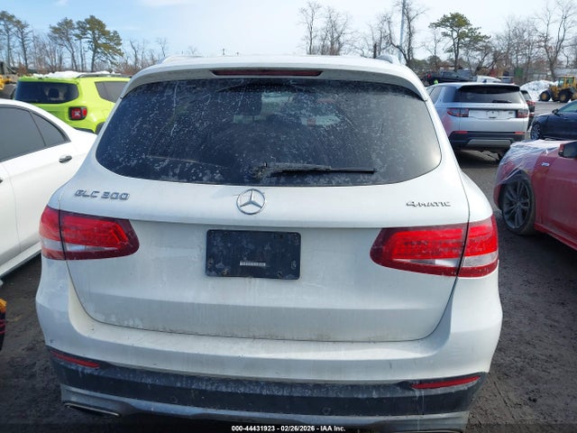 44431923 :رقم المزاد ، WDC0G4KB0HF203166 vin ، 2017 Mercedes-benz Glc 300 4matic مزاد بيع