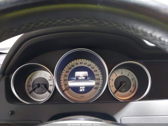 2013 Mercedes-benz C 300 Sport 4matic მანქანა იყიდება აუქციონზე, vin: WDDGF8AB6DR274323, აუქციონის ნომერი: 44431939
