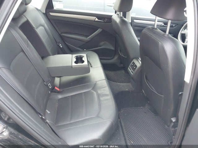 Продажа на аукционе авто 2014 Volkswagen Passat 2.0l Tdi Se, vin: 1VWBN7A39EC044528, номер лота: 44431947