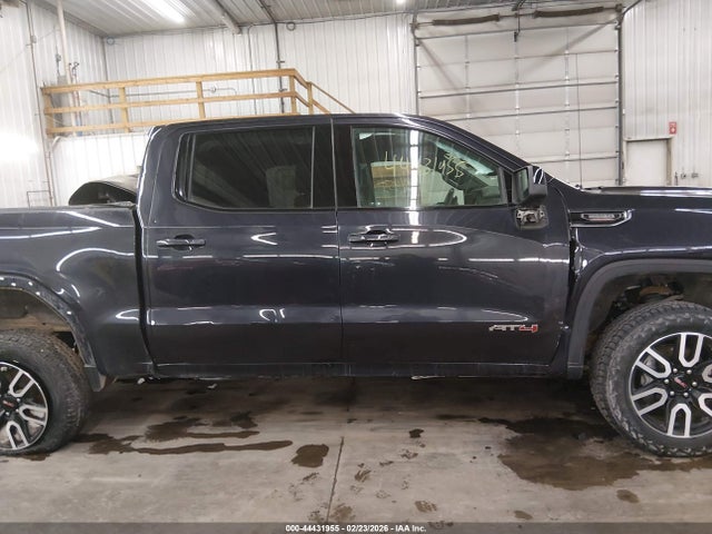 44431955 :رقم المزاد ، 1GTUUEET2NZ520385 vin ، 2022 Gmc Sierra 1500 4wd  Short Box At4 مزاد بيع