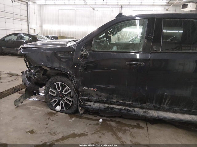 44431955 :رقم المزاد ، 1GTUUEET2NZ520385 vin ، 2022 Gmc Sierra 1500 4wd  Short Box At4 مزاد بيع
