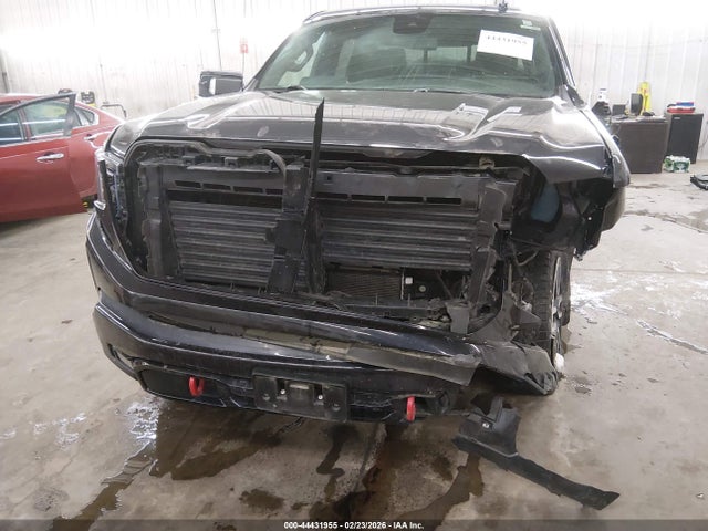 44431955 :رقم المزاد ، 1GTUUEET2NZ520385 vin ، 2022 Gmc Sierra 1500 4wd  Short Box At4 مزاد بيع