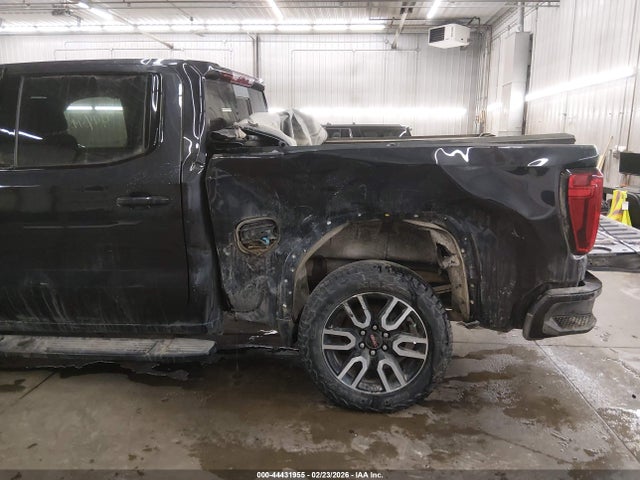 44431955 :رقم المزاد ، 1GTUUEET2NZ520385 vin ، 2022 Gmc Sierra 1500 4wd  Short Box At4 مزاد بيع