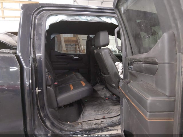 44431955 :رقم المزاد ، 1GTUUEET2NZ520385 vin ، 2022 Gmc Sierra 1500 4wd  Short Box At4 مزاد بيع
