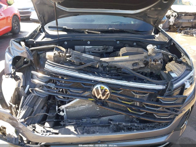 1V2FE2CA3RC261113 Volkswagen Atlas Cross Sport 2.0t Sel Premium R-line