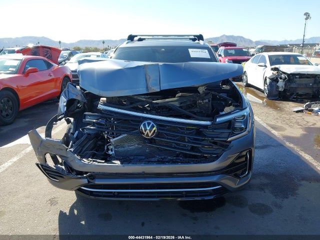 1V2FE2CA3RC261113 Volkswagen Atlas Cross Sport 2.0t Sel Premium R-line