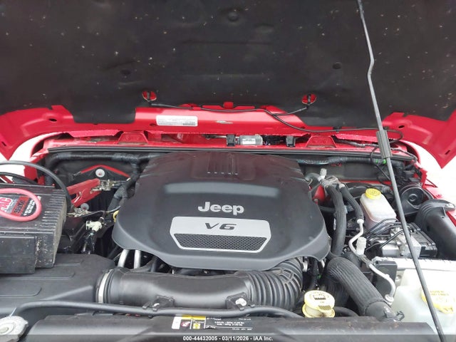 2018 Jeep Wrangler Jk Sahara 4x4 მანქანა იყიდება აუქციონზე, vin: 1C4AJWBG6JL936722, აუქციონის ნომერი: 44432005