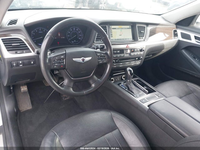 44432024 :رقم المزاد ، KMHGN4JE3GU137028 vin ، 2016 Hyundai Genesis 3.8 مزاد بيع