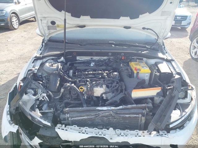 3VWRA7AU5FM013568 Volkswagen Golf Tdi Sel 4-door