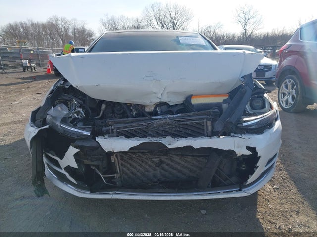 3VWRA7AU5FM013568 Volkswagen Golf Tdi Sel 4-door