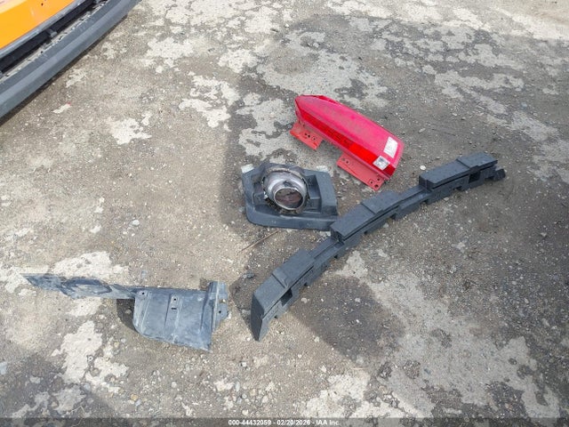3GYFNAE39FS556453 Cadillac Srx Standard