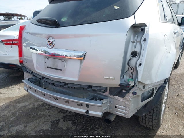 3GYFNAE39FS556453 Cadillac Srx Standard