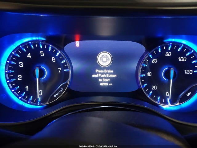 2020 Chrysler Pacifica Limited მანქანა იყიდება აუქციონზე, vin: 2C4RC1GG3LR198719, აუქციონის ნომერი: 44432063