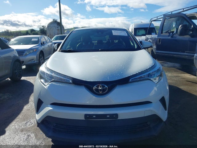Toyota C-HR LE 2019 JTNKHMBX2K1018575 Image 12