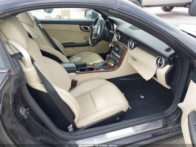 2014 MERCEDES-BENZ SLK 250 WDDPK4HAXEF074985 Photo 4