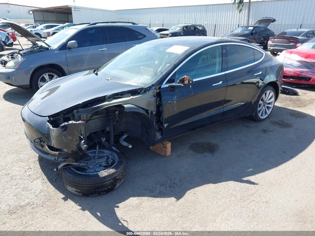 2019 TESLA MODEL 3 5YJ3E1EA9KF300629 Photo 1