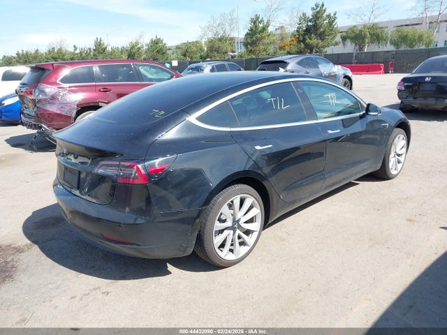 2019 TESLA MODEL 3 5YJ3E1EA9KF300629 Photo 3