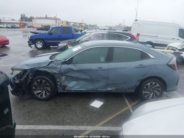SHHFK7H22HU422656 Honda Civic Lx