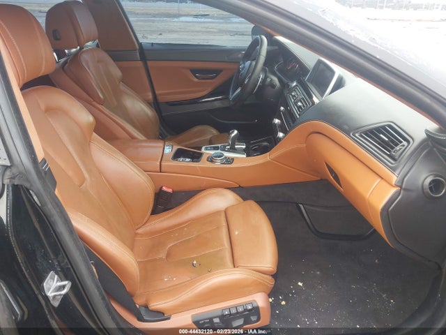 2015 BMW M6 GRAN COUPE WBS6C9C54FD467574 Photo 4