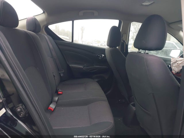 3N1CN7AP5JL879635 Nissan Versa 1.6 Sv