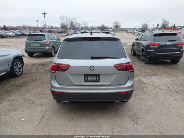 2020 Volkswagen Tiguan 2.0t S მანქანა იყიდება აუქციონზე, vin: 3VV1B7AX5LM134590, აუქციონის ნომერი: 44432178