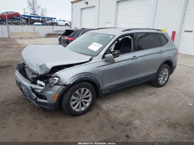 2020 Volkswagen Tiguan 2.0t S მანქანა იყიდება აუქციონზე, vin: 3VV1B7AX5LM134590, აუქციონის ნომერი: 44432178