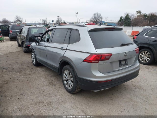 2020 Volkswagen Tiguan 2.0t S მანქანა იყიდება აუქციონზე, vin: 3VV1B7AX5LM134590, აუქციონის ნომერი: 44432178